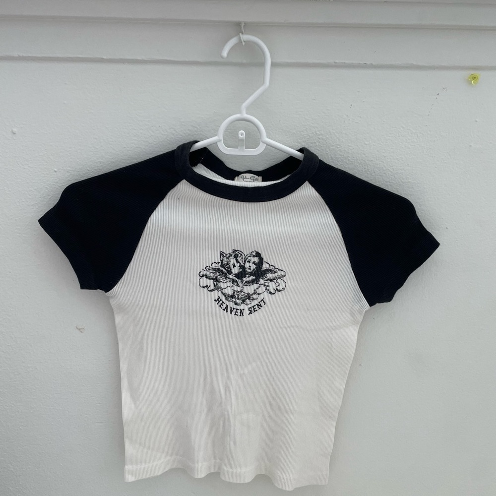 Pacsun black and white tee